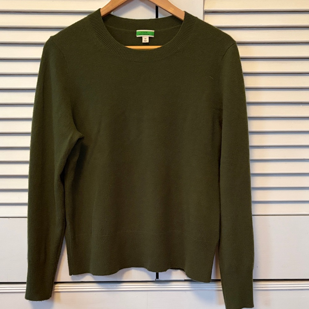 J. Crew Olive Crewneck Sweater size m women’s